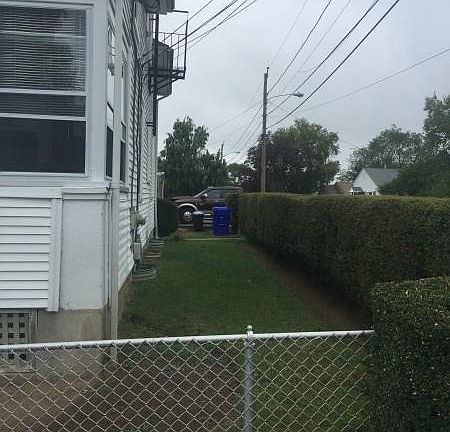 2nd image of 90 Lyman Ave