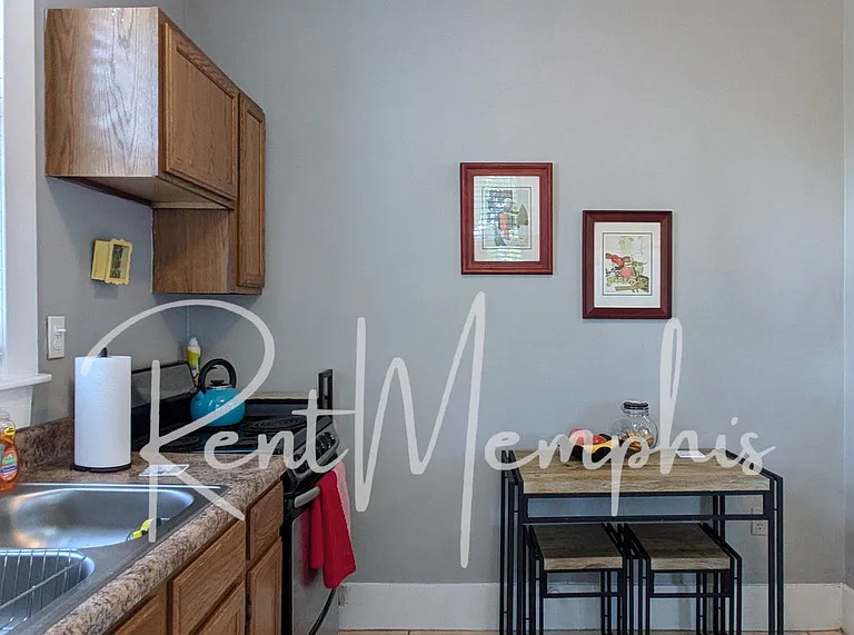1911 Linden Ave #1R — Photo 3