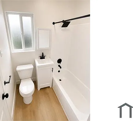 3811 1/2 Montclair St — Photo 13
