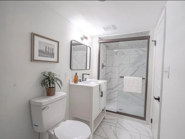 104 N Burr Oak Rd — Photo 32