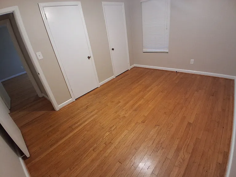 5201 Habersham St — Photo 5