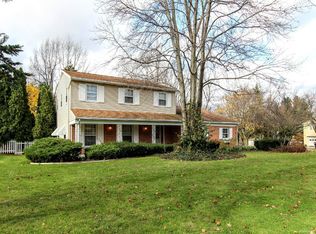 785 Carpenter Ave NW, Grand Rapids, MI 49504