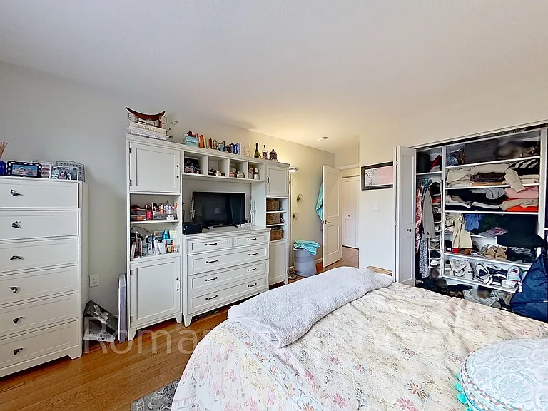 79 Sutherland Rd #4 — Photo 17