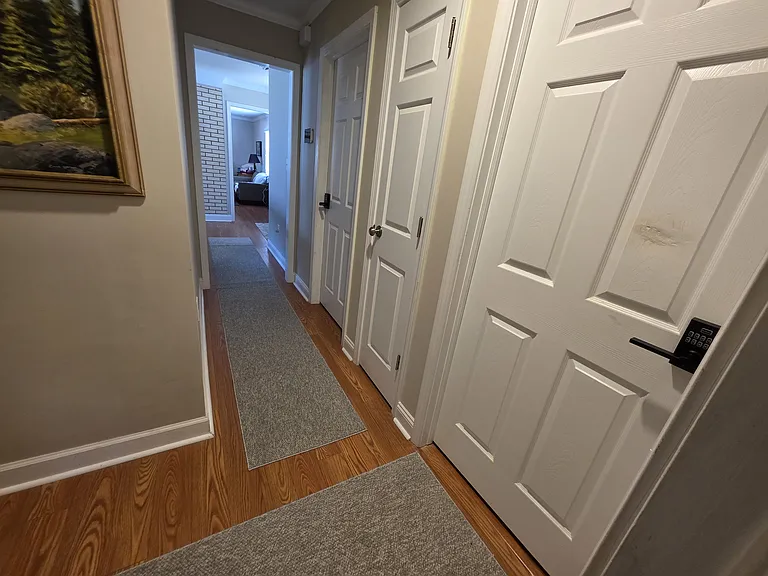 Hudson Dr — Photo 9