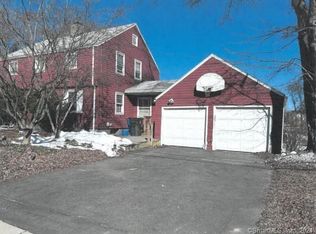 10 Englewood Ave, West Hartford, CT 06110