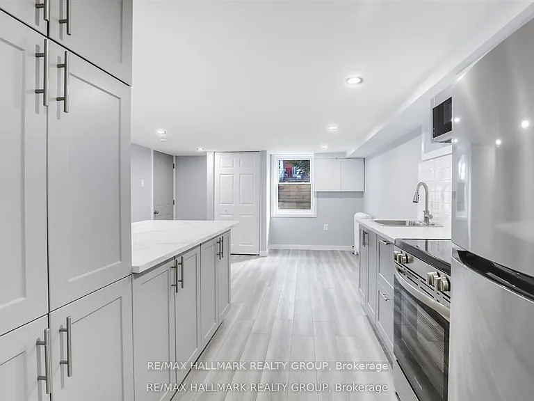 15 Marier Ave #B — Photo 10