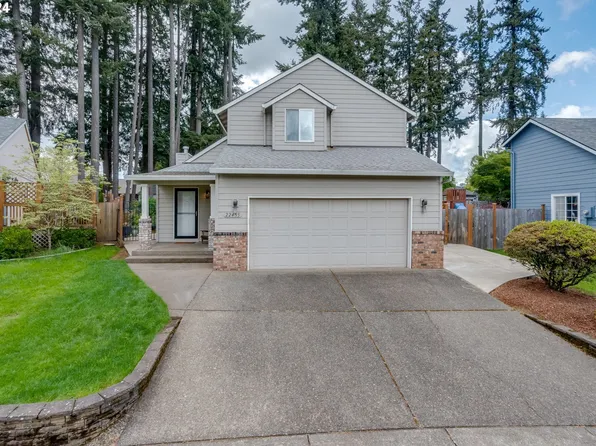 22455 SW Mandan Dr, Tualatin, OR 97062