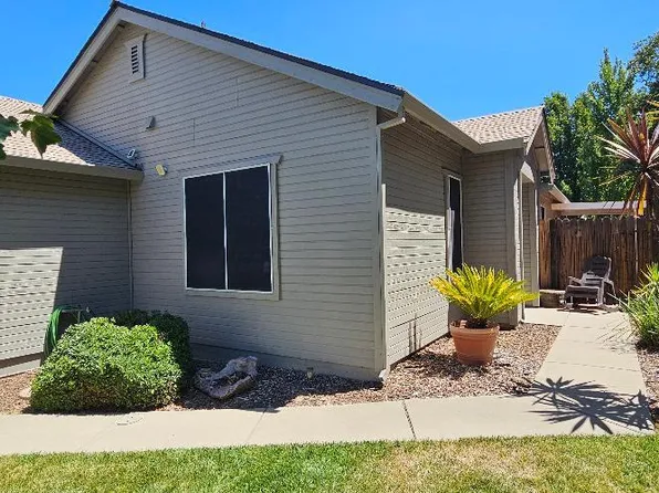 6348 Laguna Mirage Ln, Elk Grove, CA 95758