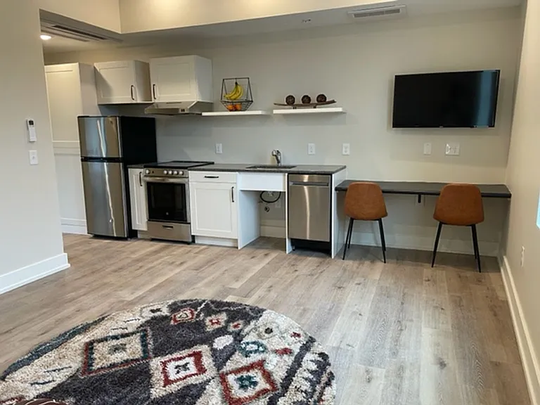Beautiful Apartments West Grand Neighborhood — Photo 38