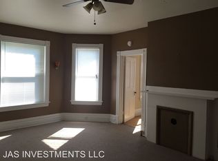 132 Penn St #2, Washington, PA 15301