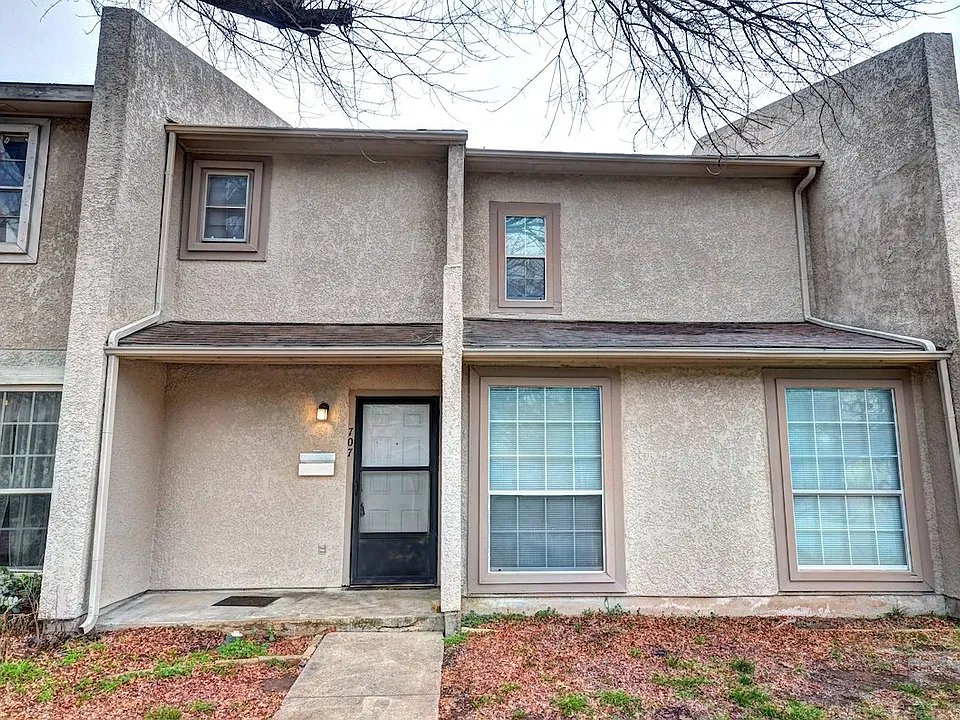 707 E Shady Grove Rd