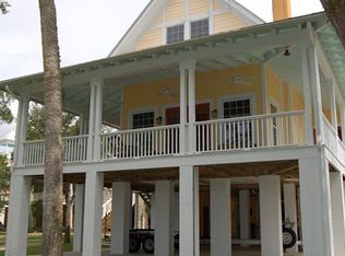 1214 Summer Pointe Ln, Steinhatchee, FL 32359