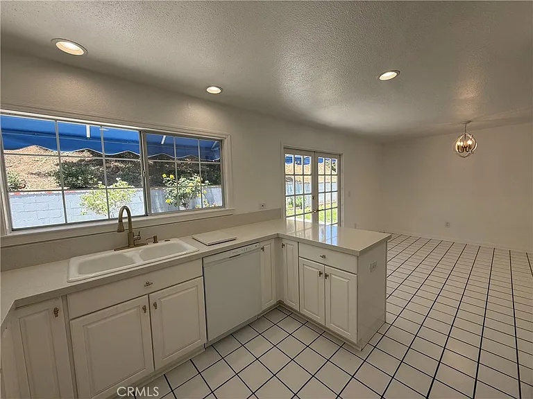 5901 Casson Dr — Photo 5