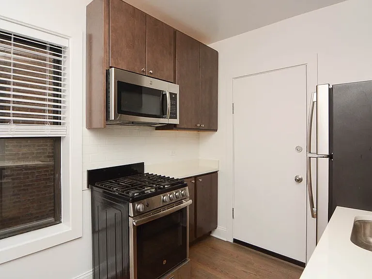 2643 N Spaulding Ave #W3 — Photo 3