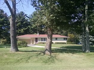 3859 Beeline Rd, Holland, MI 49424