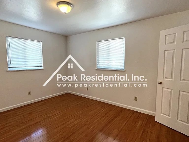 7417 Amherst St — Photo 20