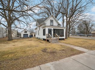 314 S Main St, Luck, WI 54853