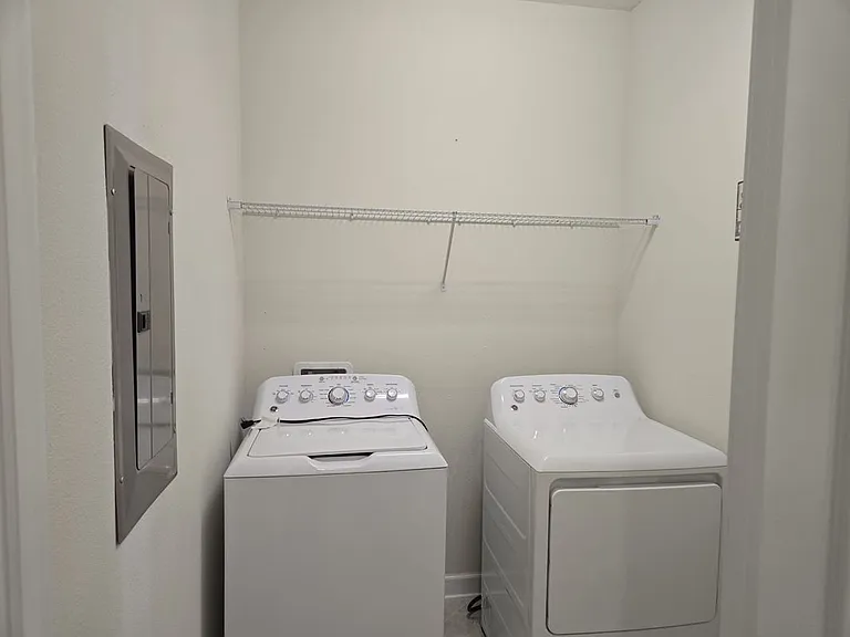 9006 Azalea Sands Ln — Photo 1