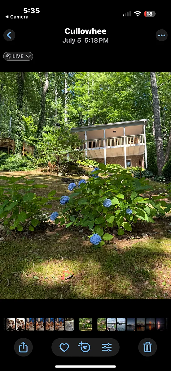 Building Photo - 975 Glenshore Dr #1