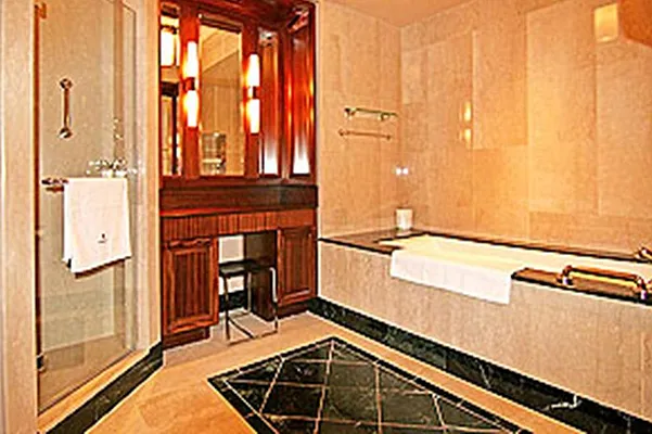 Rented by Corcoran | media 20