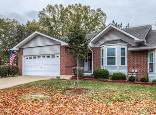 189 Southern Oaks Dr, Saint Charles, MO 63303
