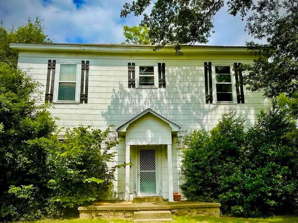 405 N Newsom St, Mineola, TX 75773