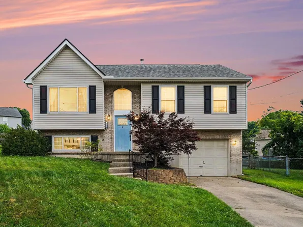 1124 Pebble Creek Dr, Elsmere, KY 41018