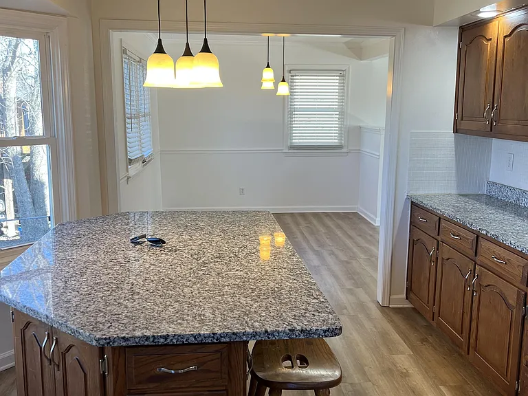 503 Aspen Way — Photo 8