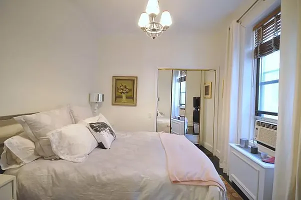 Rented by Compass | media 10