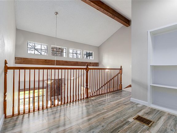 5th image of 1748 Ohlen Rd APT 3