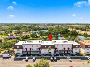 9009 Tudor Dr #G206, Tampa, FL 33615