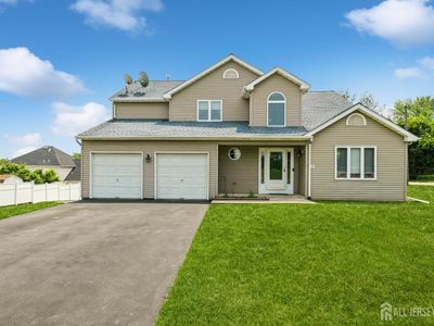 3 Samuel Dr, South River, NJ, 08882