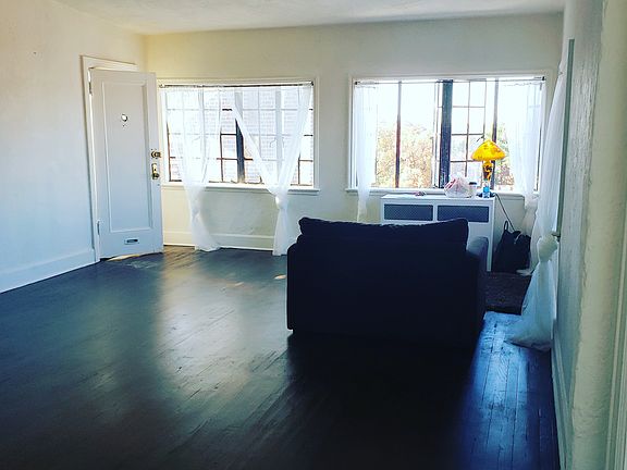 4th image of 4 Dartmouth St APT 72