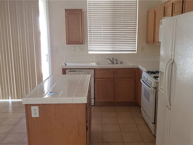 9112 Manalang Rd — Photo 39