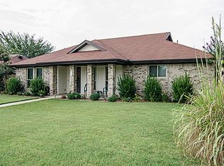 816 Sandhurst Dr, Plano, TX 75025