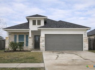 403 Brushy Crk, Victoria, TX 77904