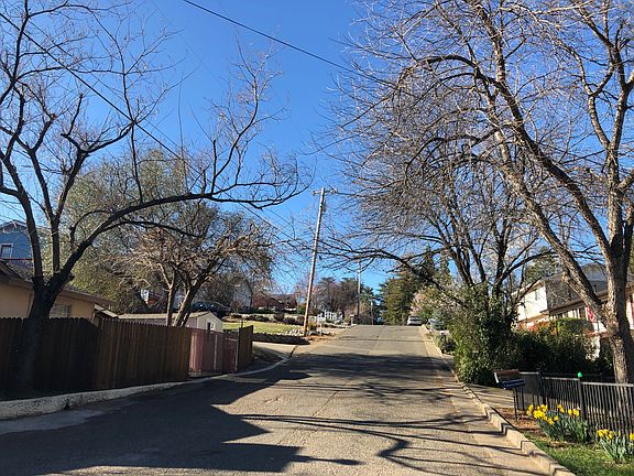 5th image of 2850 Hilltop Dr