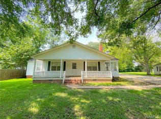 103 Pickens St, Livingston, AL 35470