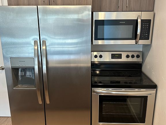 5th image of 105 Mercill Ave #303