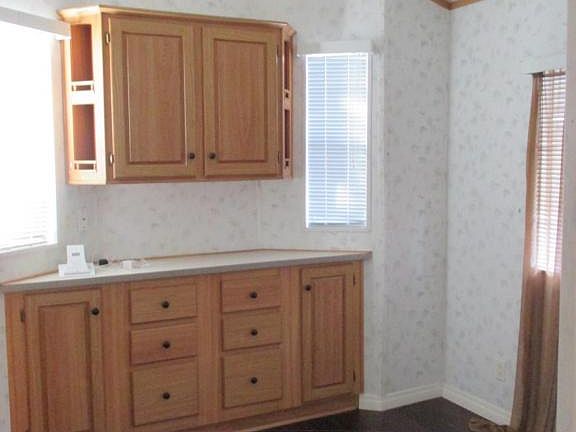 5th image of 994 Acorn St #56A