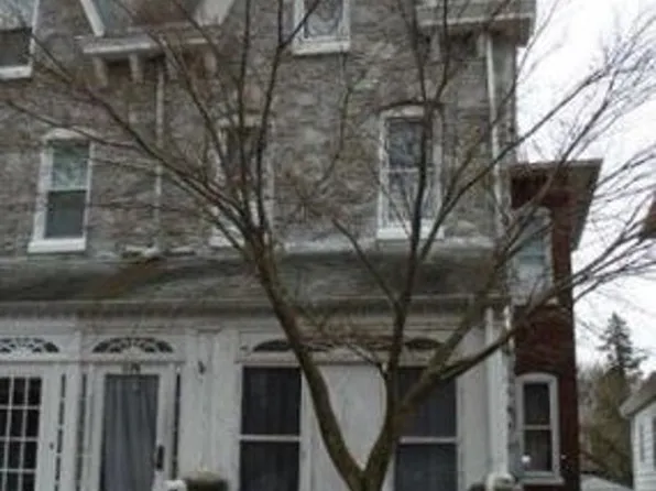 256 Yost Ave, Spring City, PA 19475