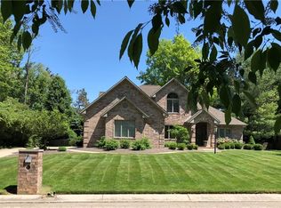 5508 W Autumn Springs Ct, Muncie, IN 47304