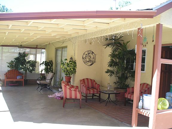 5th image of 818 Catalina Ave