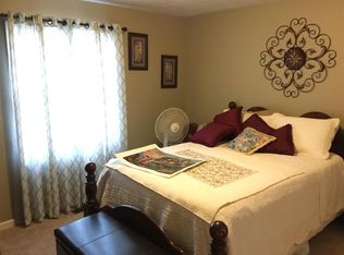 943 S Main St, Fairmount, IN 46928