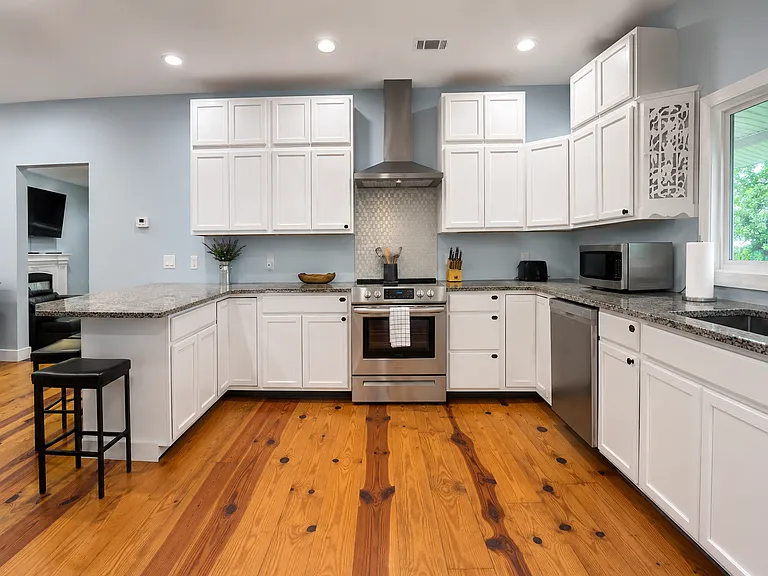 107 S Lake Dr — Photo 12