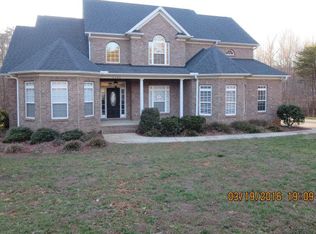 2388 Hopkins Farm Ct, Browns Summit, NC 27214