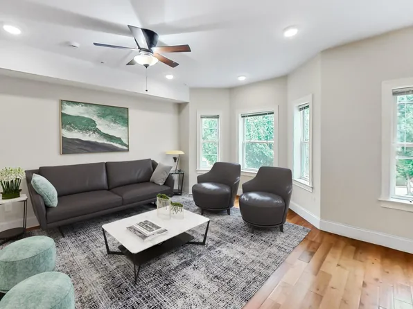 19 Caldwell St #1, Boston, MA 02129