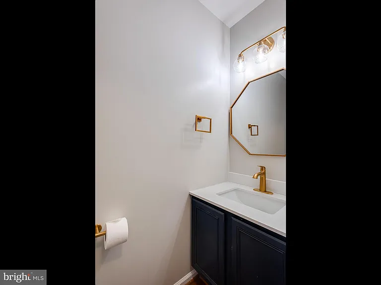 547 Pickering Station Dr — Photo 15