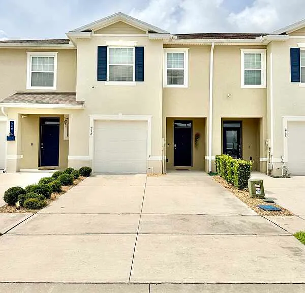 212 Feltrim Reserve Blvd — Photo 2
