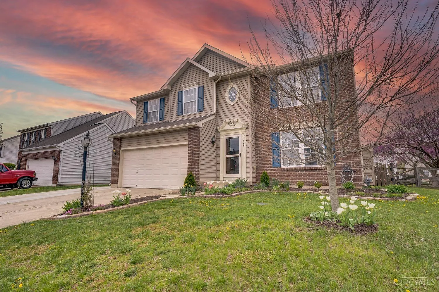 343 Trenton Pl photo 1